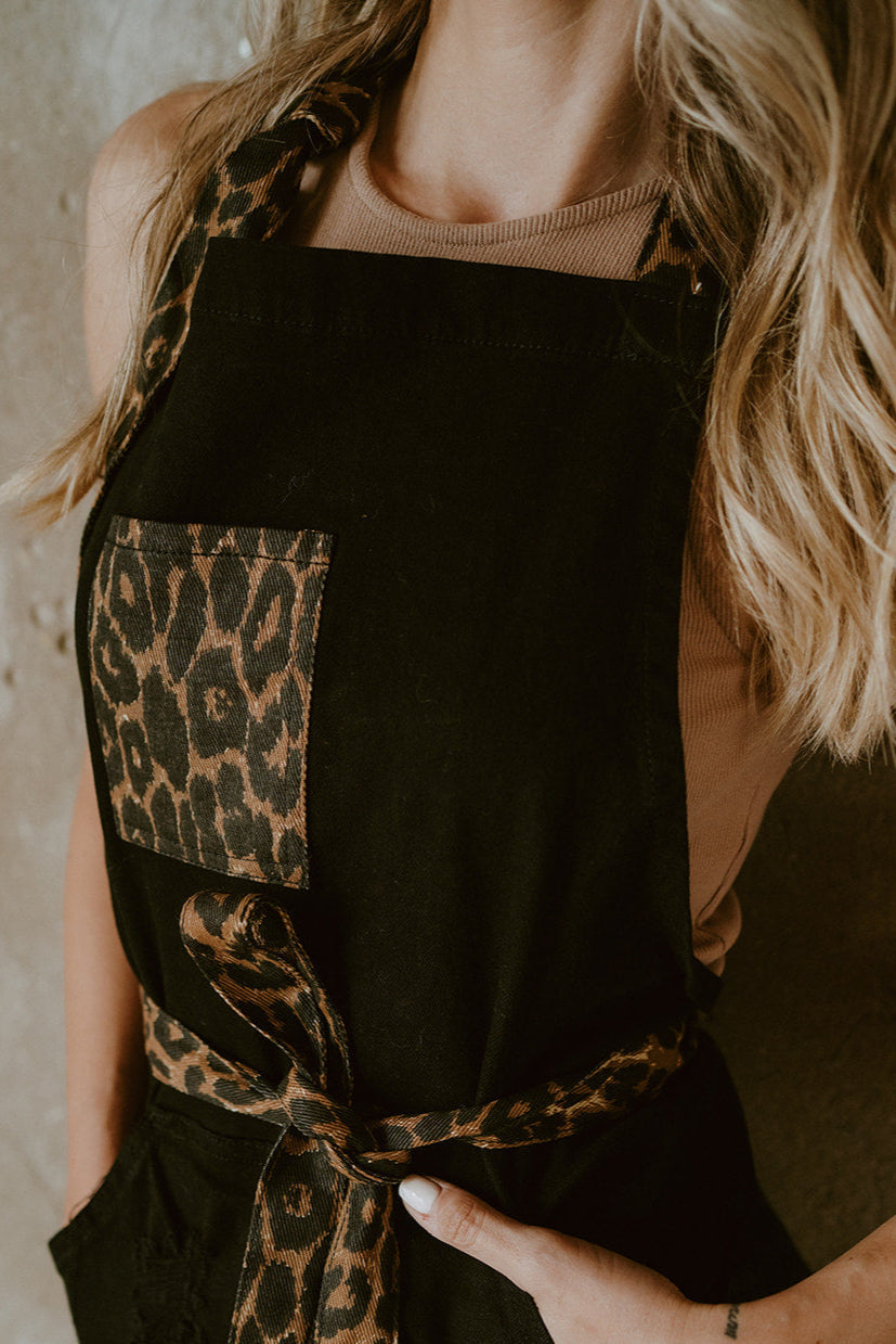 Close-up detail of Leopard Two Tone Apron